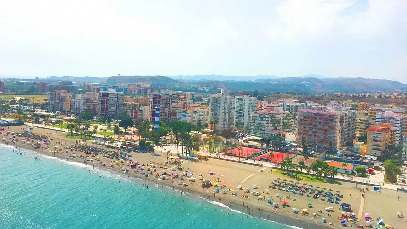 beach - torre del mar